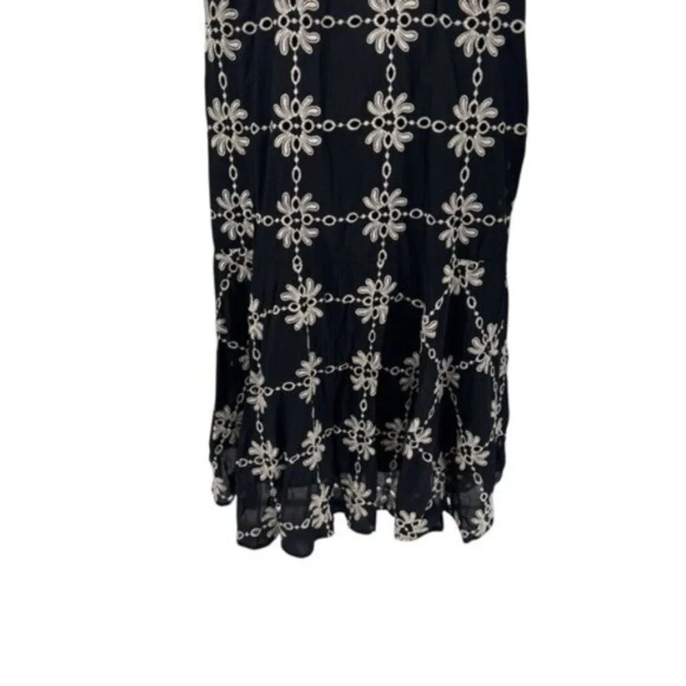 Tuckernuck NEW Black Eyelet Lewis Puff Sleeve Embroidered Maxi Dress Size M - Picture 9 of 11